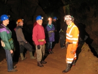 James with a group in Engine Vein :: Date 2014:04:27 11:10:27 :: Taken by Nigel Dibben :: Camera Canon PowerShot A630