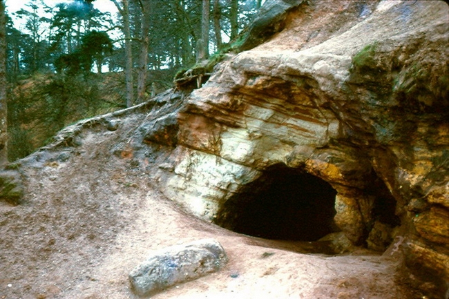 Pillar Mine - with the pillar intact