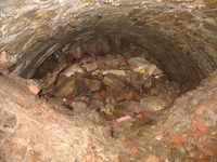 Blockage by demolition rubble in the central tunnel