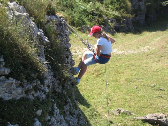 Abseil practice on the surface Abseil practice on the surface
