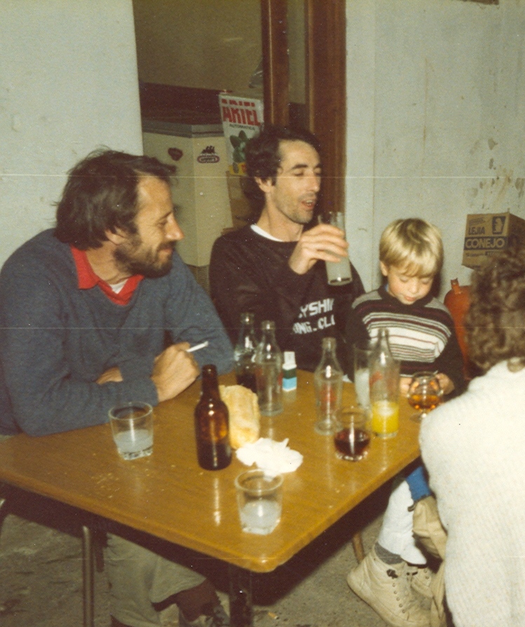 Outside German’s Bar, Matienzo with Phil Boardman
